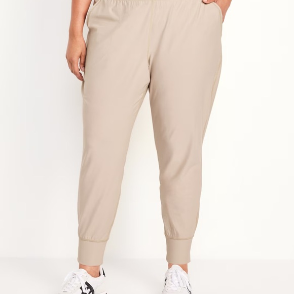 NWT OLD NAVY High-Waisted PowerSoft Joggers Color: Savanna Grass SIZE L - Picture 6 of 7